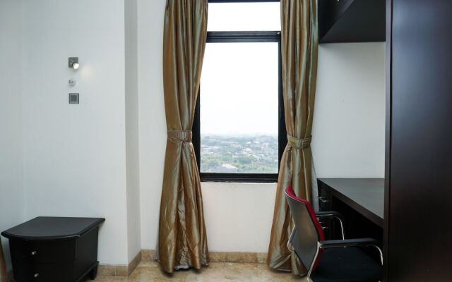 Best Location 2BR at Beverly Tower Apartment TB. Simatupang