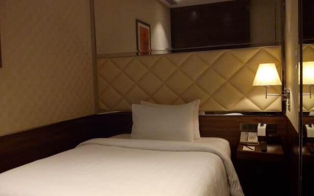 Niranta Airport Transit Hotel