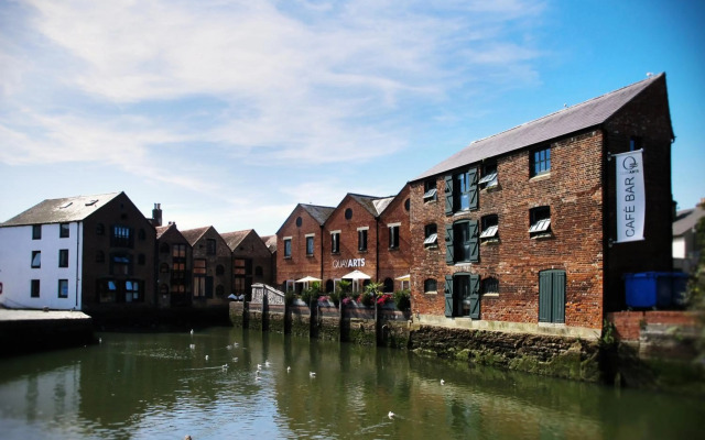 Calverts Hotel (Adults only)