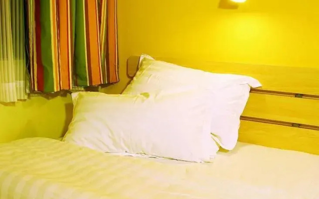 7 Days Inn