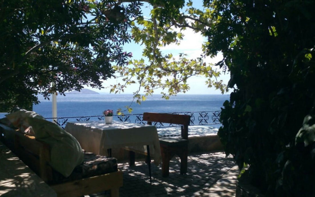 Hotel Mola Marmara Adasi