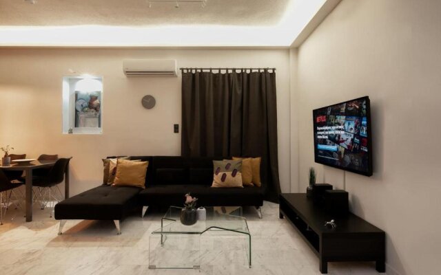 Luxury apartment in Glyfada(near metro station)C82
