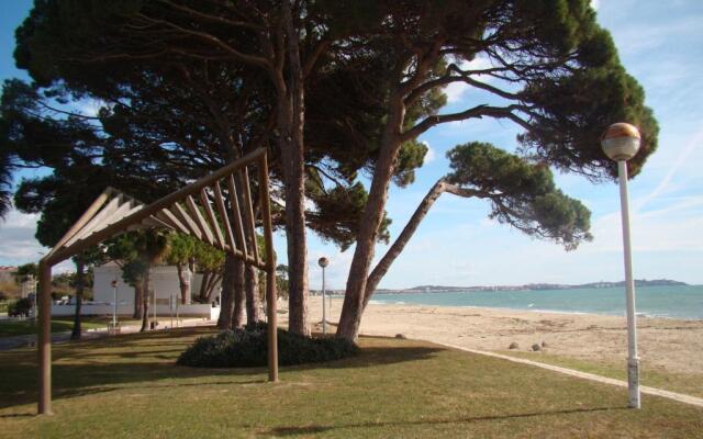 Apartamento Playa Esquirol