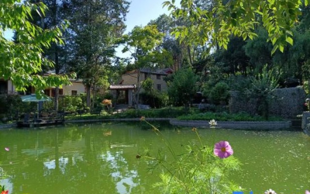 Lijiang Qingsongling Naxi Family – Outside – Lijiang