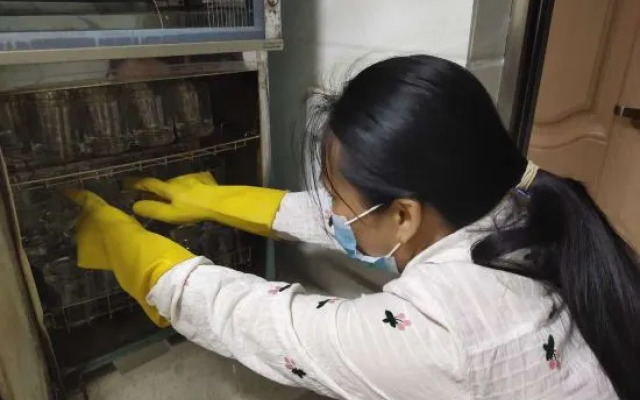 Zhongshan Xingye Shangpin Hotel (Hedong Commercial City Branch)