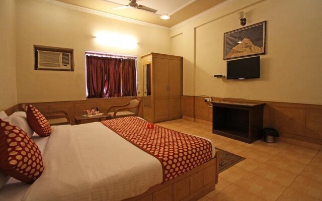 OYO 4798 Hotel Periwal Premium