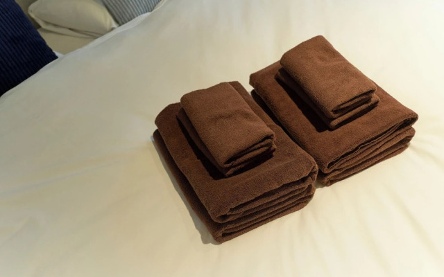 River Residence BOTAN