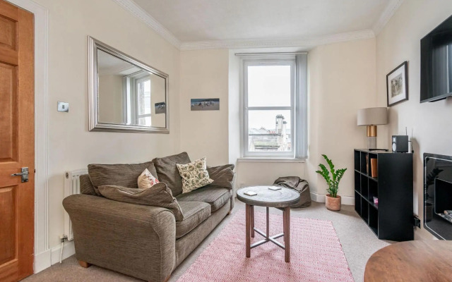 amazing apartments - Torphichen Place by Haymarket