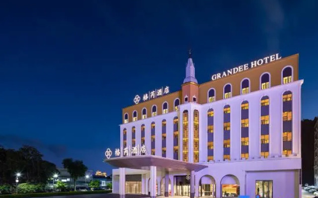 Guangzhou Panyu Changlong Wildlife World Gre Hotel