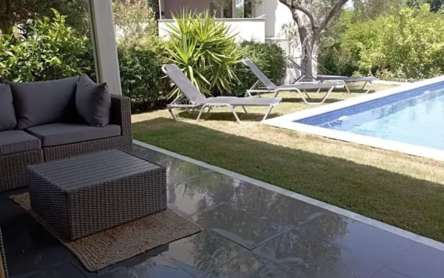 MD Pool Villa by Halkidiki Villas