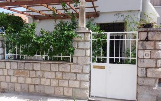 Apartment and Rooms Lapad