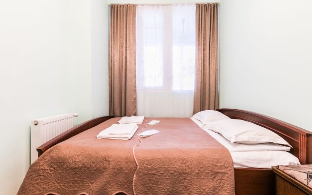 Freedom Square Apartment With View