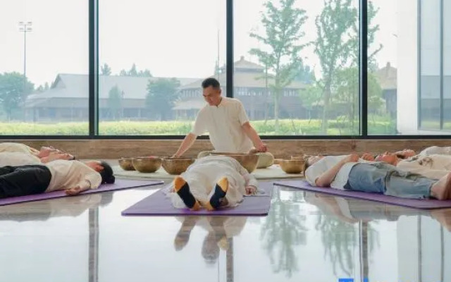 Arcadia Village Hotel