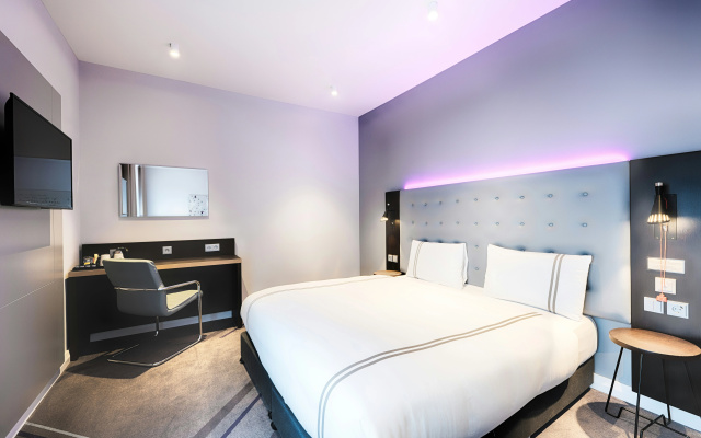 Premier Inn Regensburg City Centre
