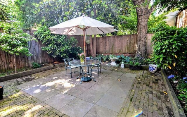 807 East Capitol St. - 4 Br Home