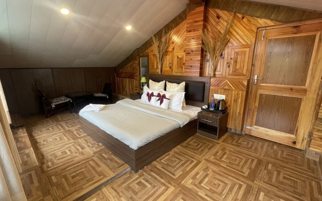 Singh Saab Rooms & Cafe