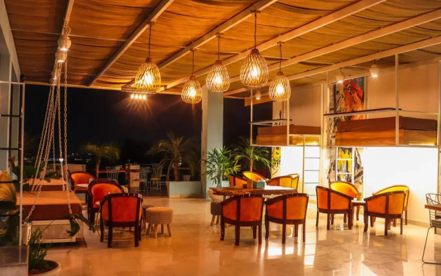 The Hosteller Rishikesh Max