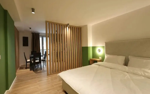 Grandstay Studios 103