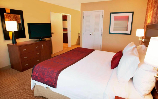 Courtyard by Marriott Warner Robins