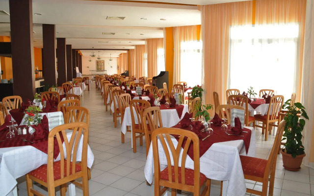 Hotel Neptunia Skanes