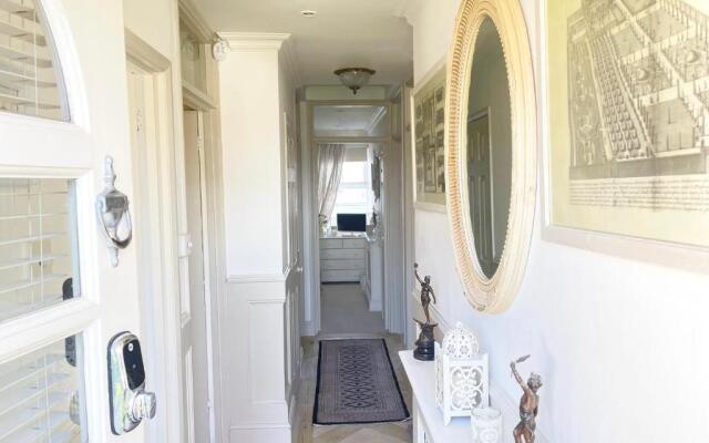 Beautiful Lymington New Forest Getaway