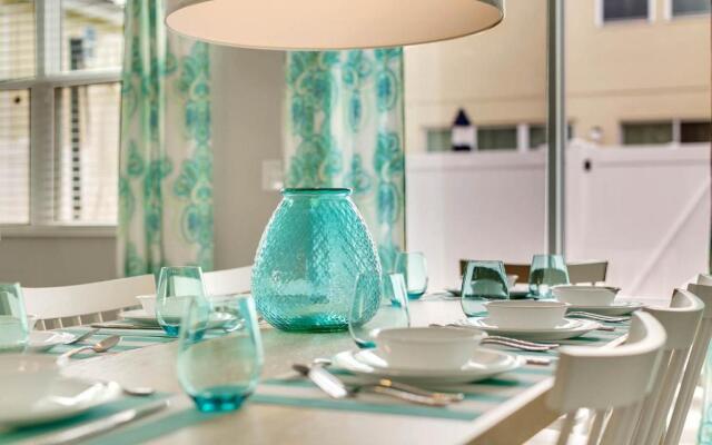 Four Bedrooms Townhome 5116