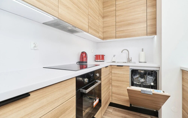 Exclusive Two-level Apartment by Renters