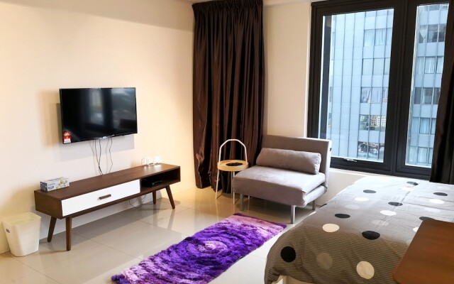 Tropicana 218 Suites