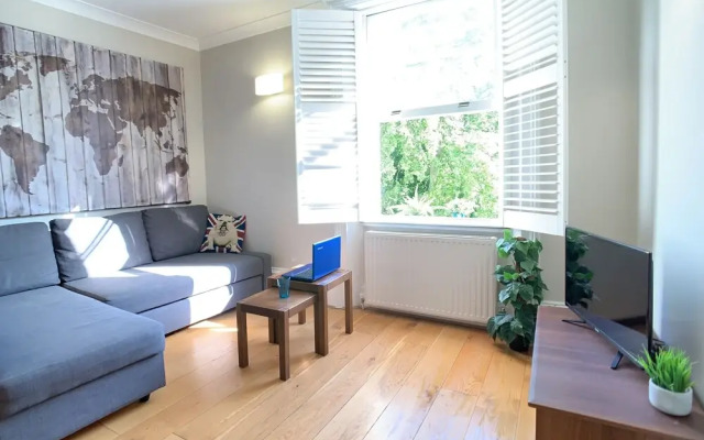 Queen Victoria Apartments