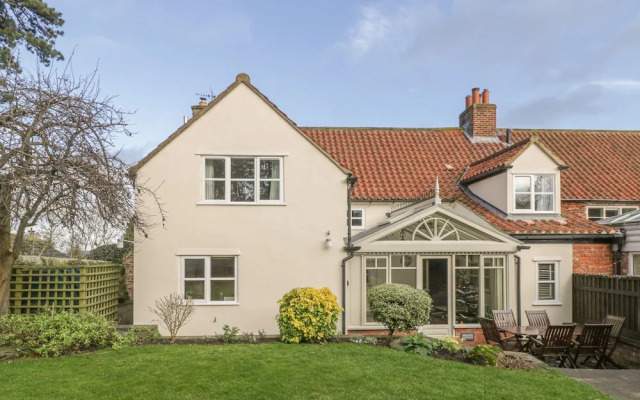 Weavers Cottage