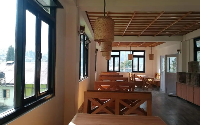 Rufina Apple Valley Inn