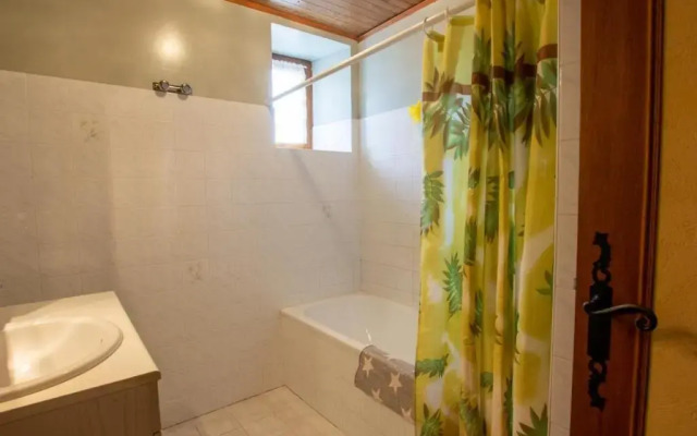 Gîte Saint-Crépin-et-Carlucet, 5 pièces, 12 personnes - FR-1-616-108