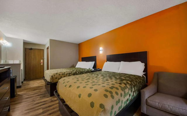 Econo Lodge San Antonio near SeaWorld - Medical Center