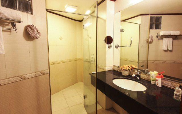 A25 Hotel - 12 Ngo Sy Lien