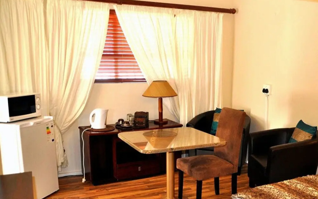 Cape Wine Route Guest House