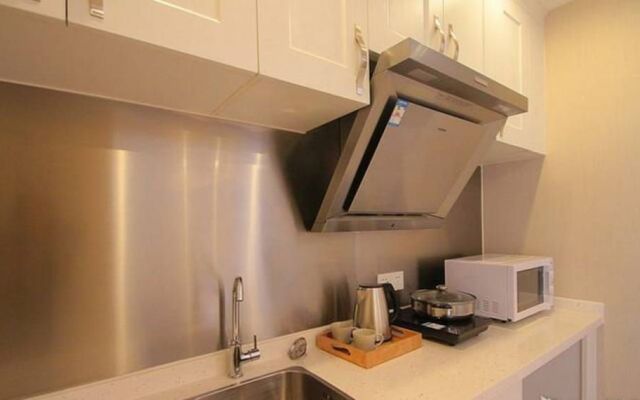 Shine Apartment