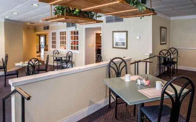 Quality Inn Elizabeth City near University