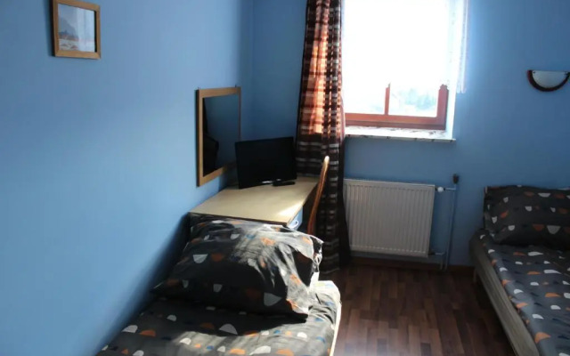 Gospoda U 7 Zbojow