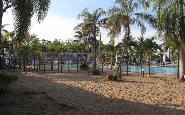 Castle Howchow Beach Resort Hotel