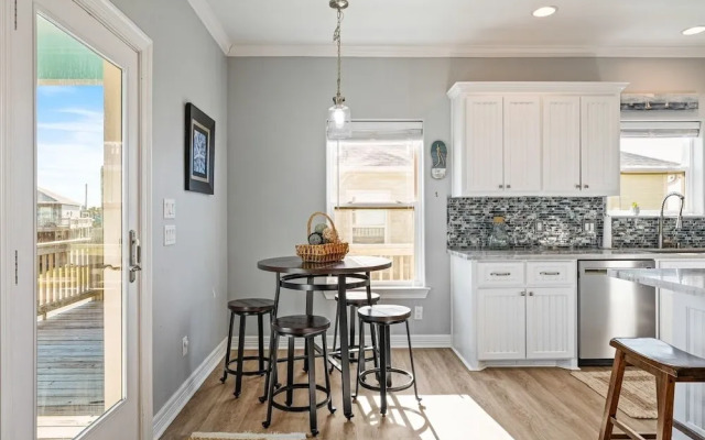 Aqua Splash 3 Bedroom Home