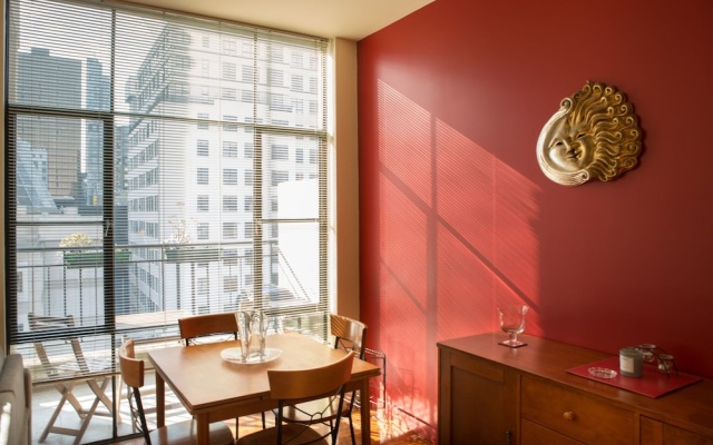 NOAH A Shoppers Delight QV, Emporium & Melbourne Central only Steps Away – Guest Rooms – Melbourne
