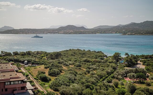 Rena Bianca House by Wonderful Italy