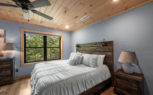 Haven 2 Bedroom Cabin by RedAwning