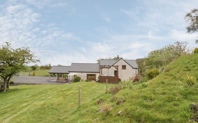 Glan Gors