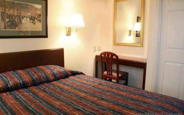 Candlewood Suites Washington-Fairfax by IHG