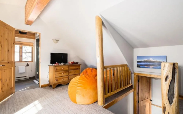 Moonlight Mountain Home 36
