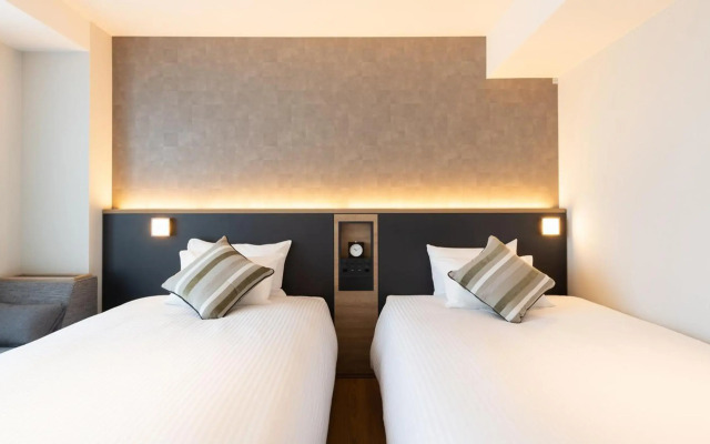 JR-East Hotel Mets Yokohama