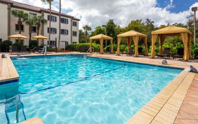 Hawthorn Extended Stay by Wyndham Naples