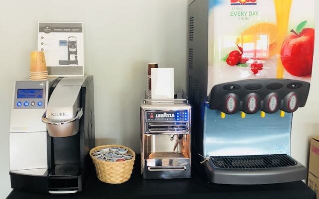 Villa On The River Inn