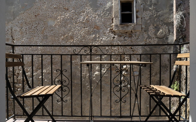 Katrina Studio 3 With Balcony